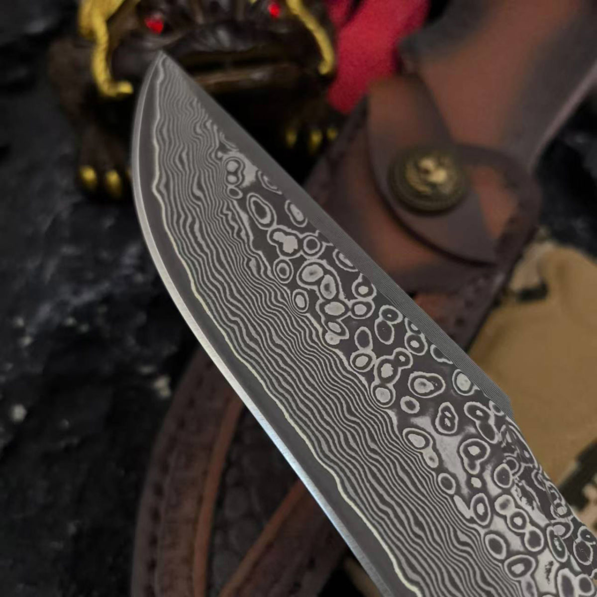Outdoor Straight Knife Damascus Steel
