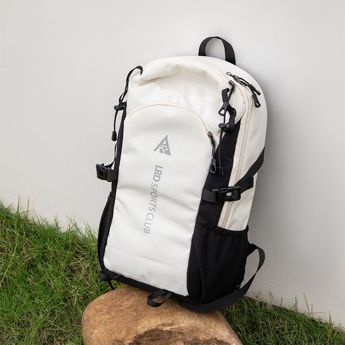 Portable Waterproof Outdoor Hiking Backpack With Storage For School And Travel